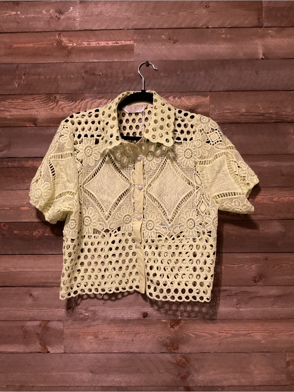 Yellow Green Crochet Lace Crop Pearl Heart Buttons Women’s Size XL